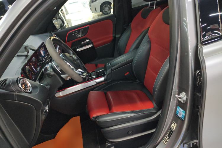 Used Mercedes-Benz GLB AMG 2021-Year Restyled AMG GLB 35 4MATIC Left Front Seat