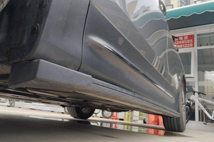 Used Mercedes-Benz GLB AMG 2021 AMG GLB 35 4MATIC Left Side Sill