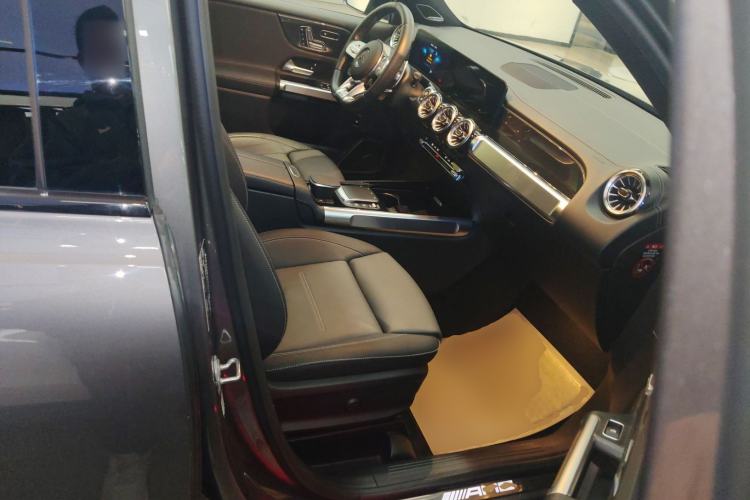 Used Mercedes-Benz GLB AMG 2021 AMG GLB 35 4MATIC Right Front Seat