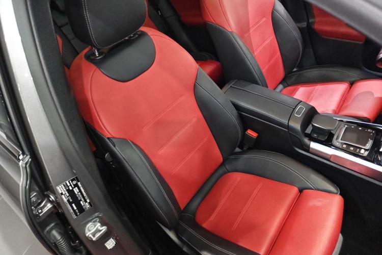 Used Mercedes-Benz GLB AMG 2021-Year Restyled AMG GLB 35 4MATIC Right Front Seat
