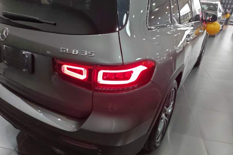 Used Mercedes-Benz GLB AMG 2021-Year Restyled AMG GLB 35 4MATIC Right Rear Taillight