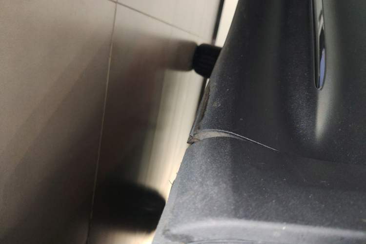 Used Mercedes-Benz GLB AMG 2021 AMG GLB 35 4MATIC Right Side Sill