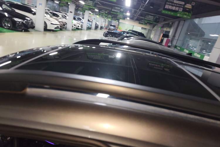 Used Mercedes-Benz GLB AMG 2021-Year Restyled AMG GLB 35 4MATIC Roof