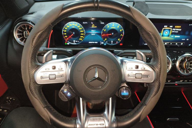 Used Mercedes-Benz GLB AMG 2021-Year Restyled AMG GLB 35 4MATIC Steering Wheel