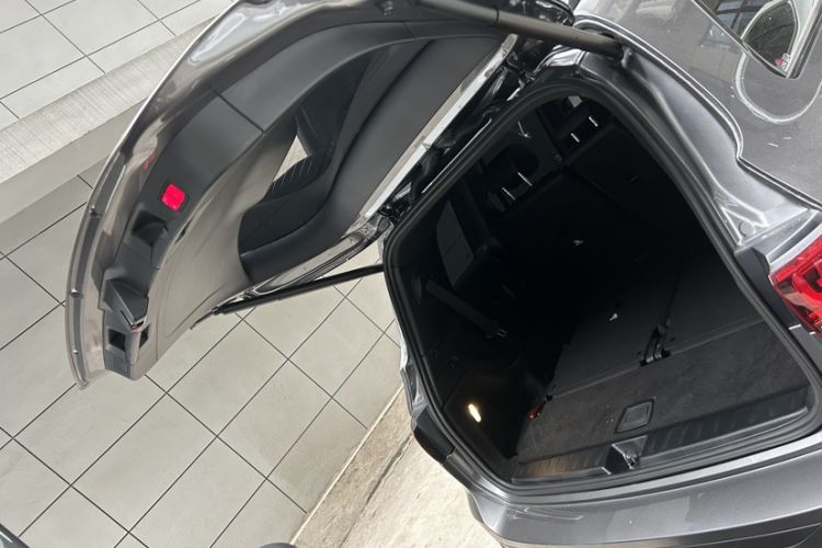 Used Mercedes-Benz GLB AMG 2021-Year Restyled AMG GLB 35 4MATIC Trunk