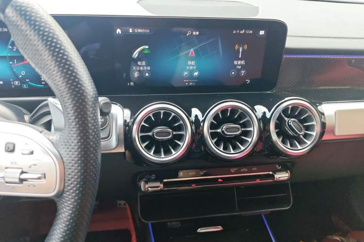 Used Mercedes-Benz GLB AMG 2021-Year Restyled AMG GLB 35 4MATIC Audio And AC Panel