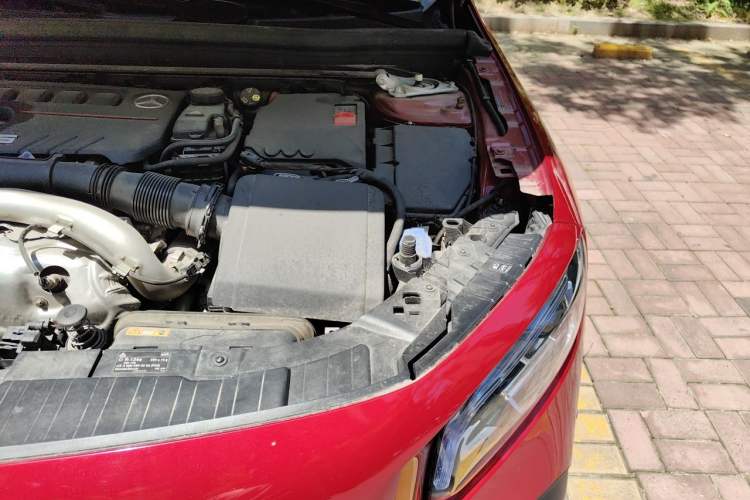 Used Mercedes-Benz GLB AMG 2021-Year Restyled AMG GLB 35 4MATIC Engine Bay Left