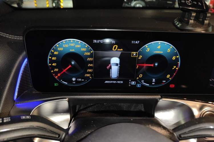 Used Mercedes-Benz GLB AMG 2021-Year Restyled AMG GLB 35 4MATIC Instrument Cluster