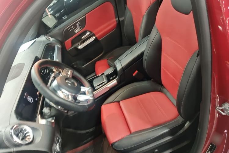 Used Mercedes-Benz GLB AMG 2021-Year Restyled AMG GLB 35 4MATIC Left Front Seat