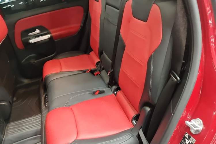 Used Mercedes-Benz GLB AMG 2021-Year Restyled AMG GLB 35 4MATIC Left Rear Seat