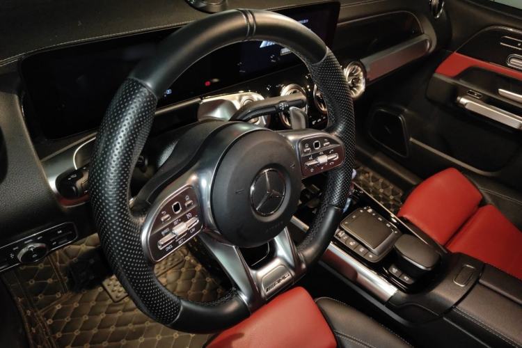 Used Mercedes-Benz GLB AMG 2021-Year Restyled AMG GLB 35 4MATIC Steering Wheel