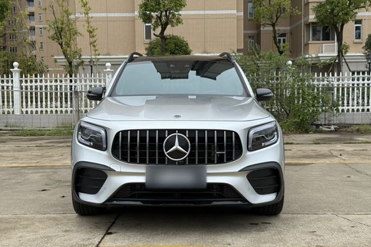 Used Mercedes-Benz GLB AMG 2021-Year Restyled AMG GLB 35 4MATIC Exterior 1