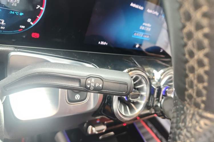Used Mercedes-Benz GLB AMG 2021-Year Restyled AMG GLB 35 4MATIC Gear Lever
