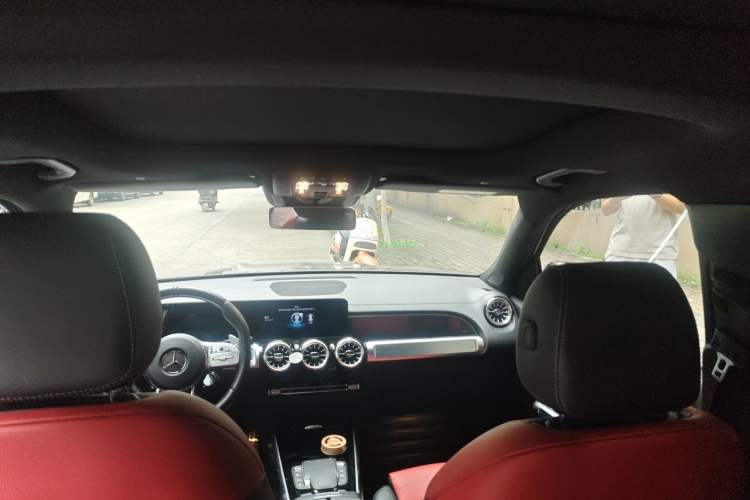 Used Mercedes-Benz GLB AMG 2021-Year Restyled AMG GLB 35 4MATIC Headliner