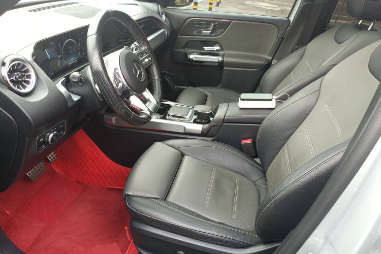 Used Mercedes-Benz GLB AMG 2021 AMG GLB 35 4MATIC Left Front Seat