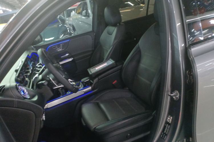 Used Mercedes-Benz GLB AMG 2021-Year Restyled AMG GLB 35 4MATIC Left Front Seat