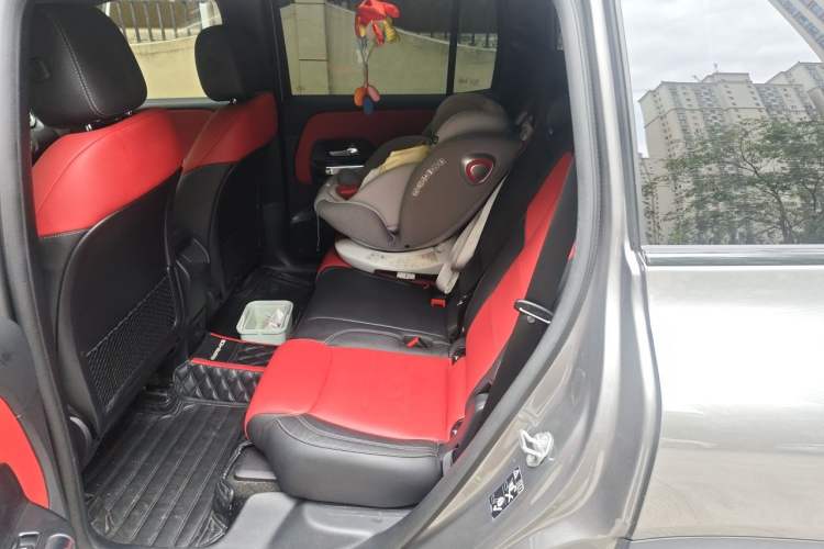 Used Mercedes-Benz GLB AMG 2021-Year Restyled AMG GLB 35 4MATIC Left Rear Seat
