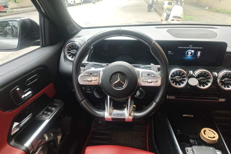 Used Mercedes-Benz GLB AMG 2021-Year Restyled AMG GLB 35 4MATIC Steering Wheel