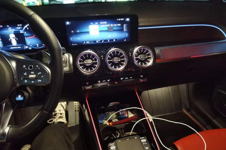 Used Mercedes-Benz GLB AMG 2021-Year Restyled AMG GLB 35 4MATIC Audio And AC Panel