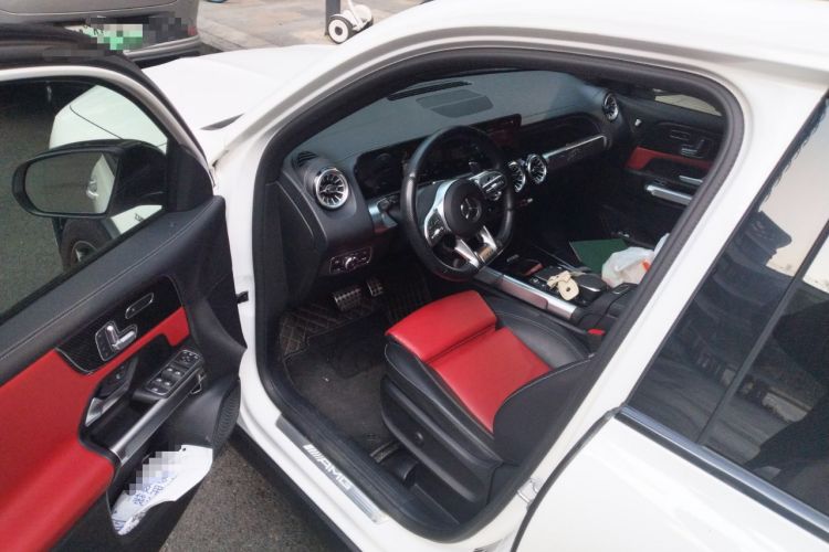 Used Mercedes-Benz GLB AMG 2021-Year Restyled AMG GLB 35 4MATIC Driver Seat