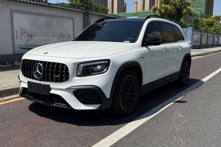 Used Mercedes-Benz GLB AMG 2021-Year Restyled AMG GLB 35 4MATIC Exterior 2