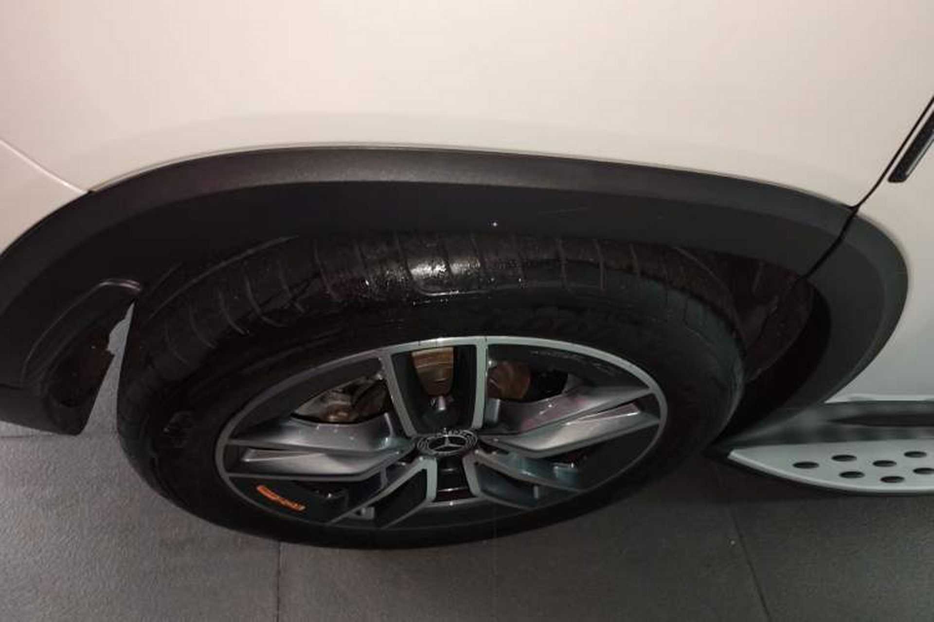 Used Mercedes-Benz GLB AMG 2021 AMG GLB 35 4MATIC Exterior 8