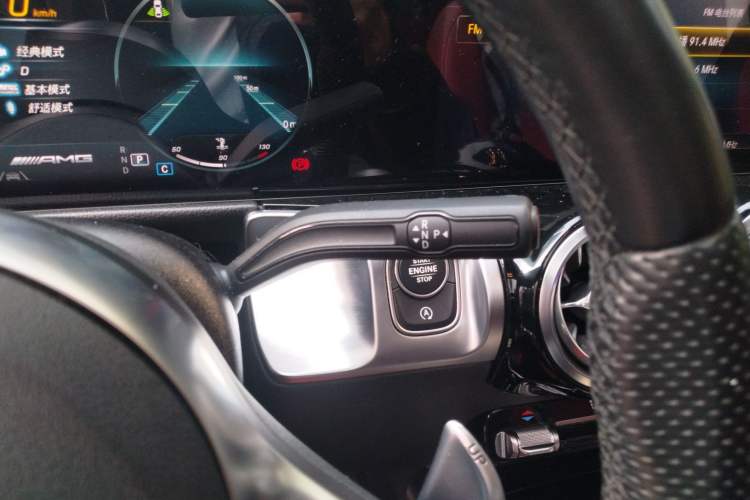 Used Mercedes-Benz GLB AMG 2021-Year Restyled AMG GLB 35 4MATIC Gear Lever
