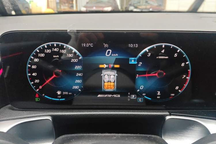 Used Mercedes-Benz GLB AMG 2021-Year Restyled AMG GLB 35 4MATIC Instrument Cluster