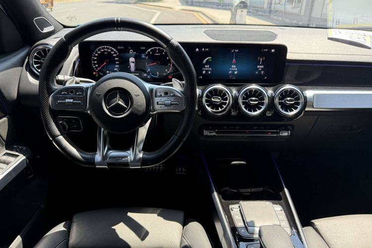 Used Mercedes-Benz GLB AMG 2021-Year Restyled AMG GLB 35 4MATIC Interior 4
