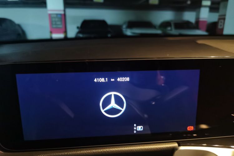 Used Mercedes-Benz GLB AMG 2021-Year Restyled AMG GLB 35 4MATIC Odometer Close Up