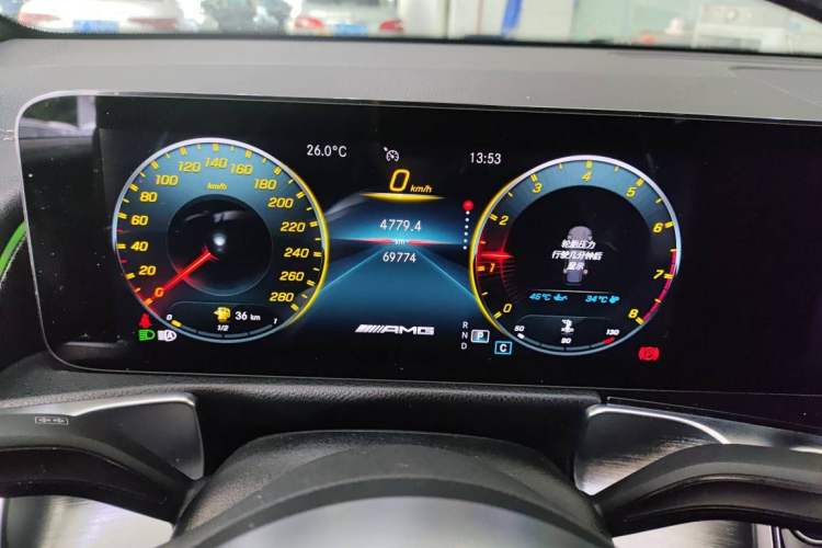 Used Mercedes-Benz GLB AMG 2021-Year Restyled AMG GLB 35 4MATIC Odometer Close Up