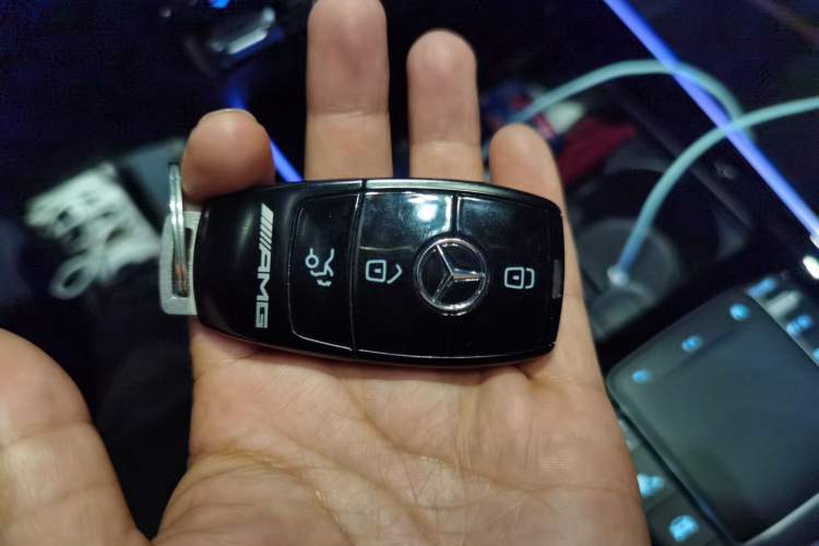 Used Mercedes-Benz GLB AMG 2021-Year Restyled AMG GLB 35 4MATIC Vehicle Key