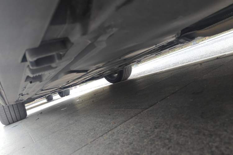 Used Mercedes-Benz GLB AMG 2022 AMG GLB 35 4MATIC Chassis Rear Left