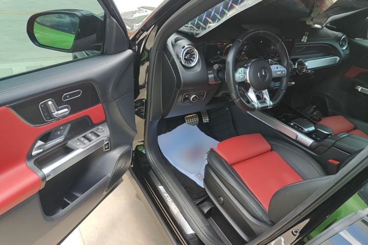 Used Mercedes-Benz GLB AMG 2022 AMG GLB 35 4MATIC Driver Seat