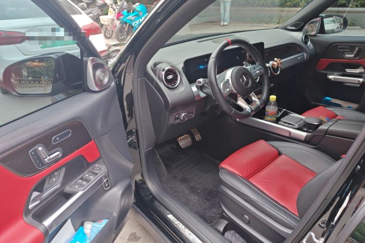 Used Mercedes-Benz GLB AMG 2022 AMG GLB 35 4MATIC Driver Seat