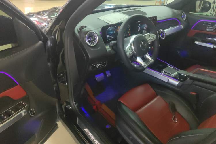 Used Mercedes-Benz GLB AMG 2022 AMG GLB 35 4MATIC Driver Seat