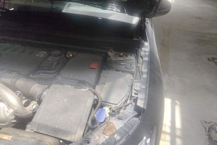 Used Mercedes-Benz GLB AMG 2022 AMG GLB 35 4MATIC Engine Bay Left