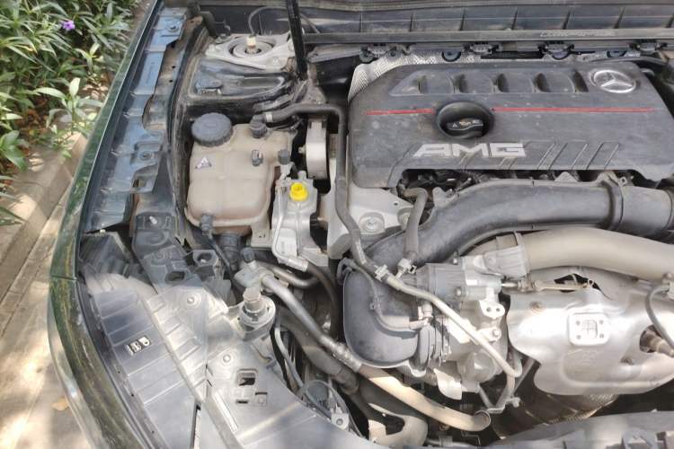 Used Mercedes-Benz GLB AMG 2022 AMG GLB 35 4MATIC Engine Bay Right