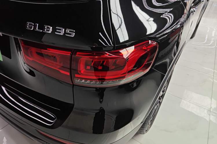 Used Mercedes-Benz GLB AMG 2022 AMG GLB 35 4MATIC Exterior 3