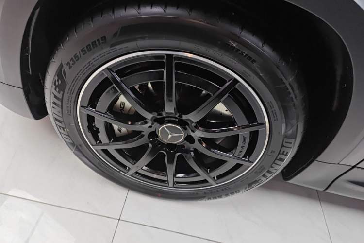 Used Mercedes-Benz GLB AMG 2022 AMG GLB 35 4MATIC Exterior 4