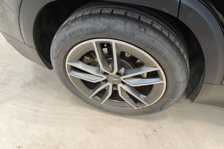 Used Mercedes-Benz GLB AMG 2022 AMG GLB 35 4MATIC Exterior 5