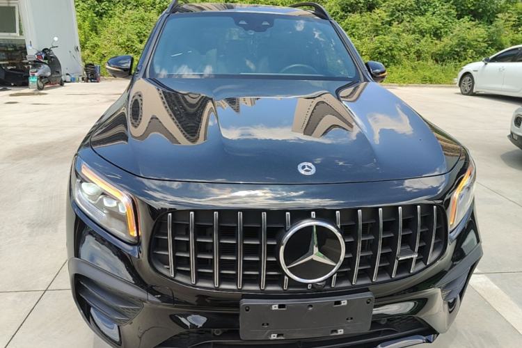 Used Mercedes-Benz GLB AMG 2022 AMG GLB 35 4MATIC Front