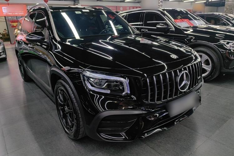 Used Mercedes-Benz GLB AMG 2022 AMG GLB 35 4MATIC Front Right 45 Deg