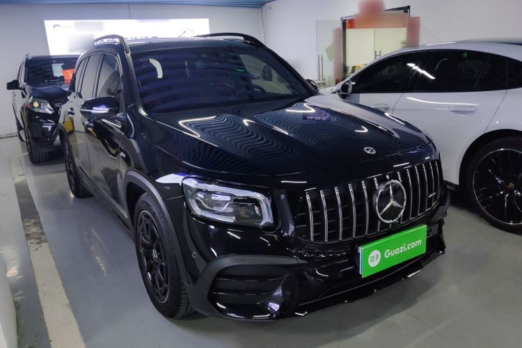 Used Mercedes-Benz GLB AMG 2022 AMG GLB 35 4MATIC Front Right 45 Deg