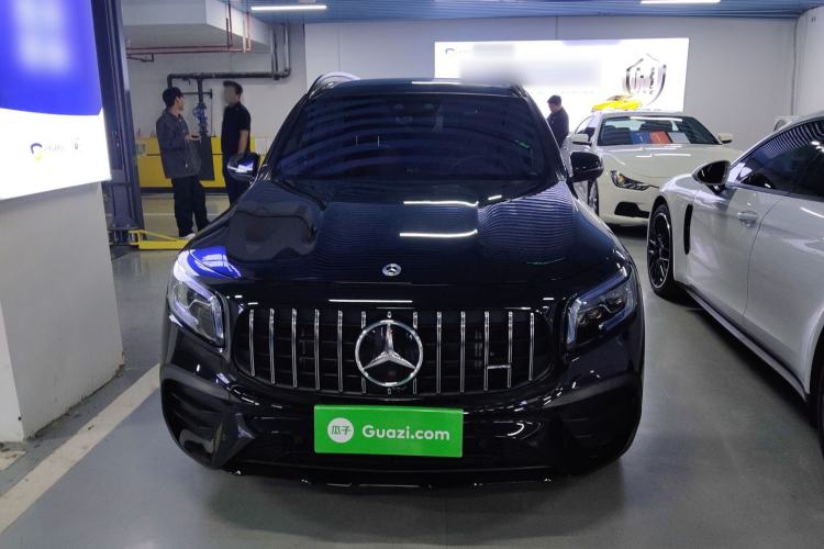 Used Mercedes-Benz GLB AMG 2022 AMG GLB 35 4MATIC Front