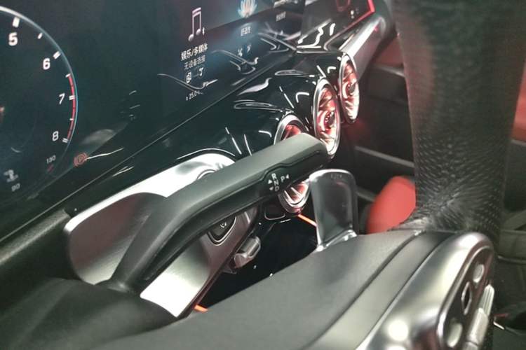 Used Mercedes-Benz GLB AMG 2022 AMG GLB 35 4MATIC Gear Lever