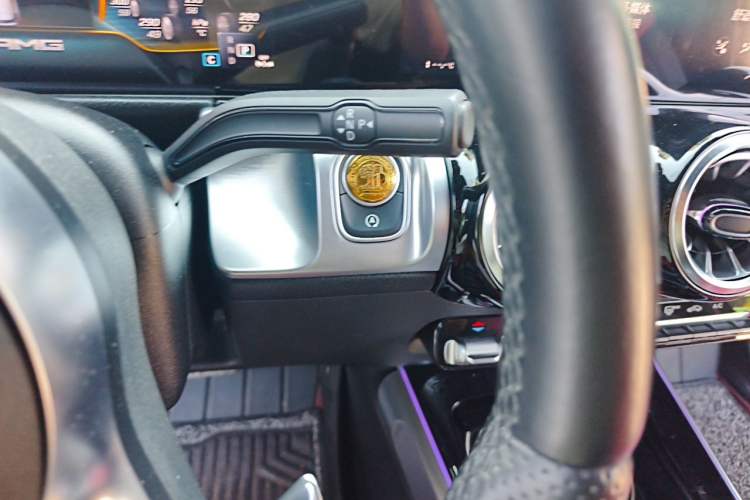 Used Mercedes-Benz GLB AMG 2022 AMG GLB 35 4MATIC Gear Lever