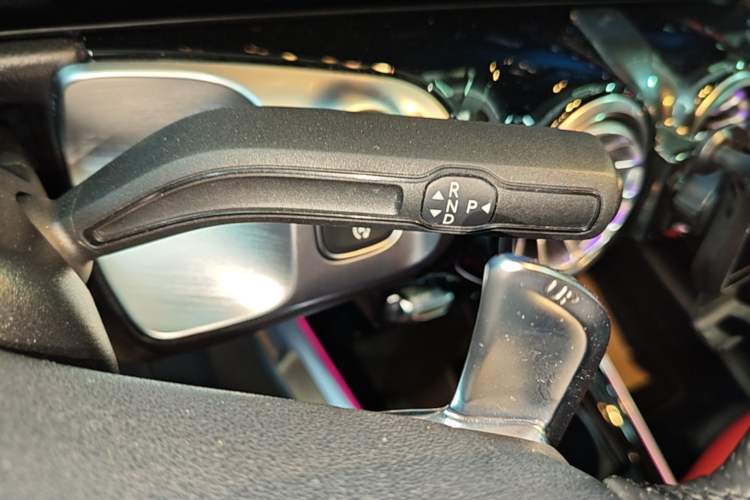Used Mercedes-Benz GLB AMG 2022 AMG GLB 35 4MATIC Gear Lever