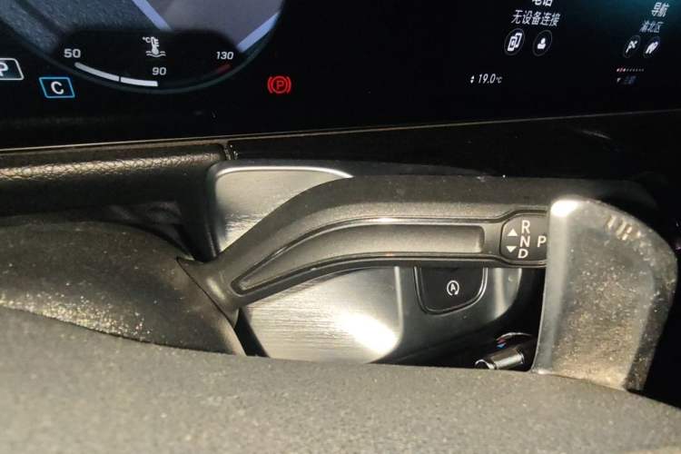 Used Mercedes-Benz GLB AMG 2022 AMG GLB 35 4MATIC Gear Lever
