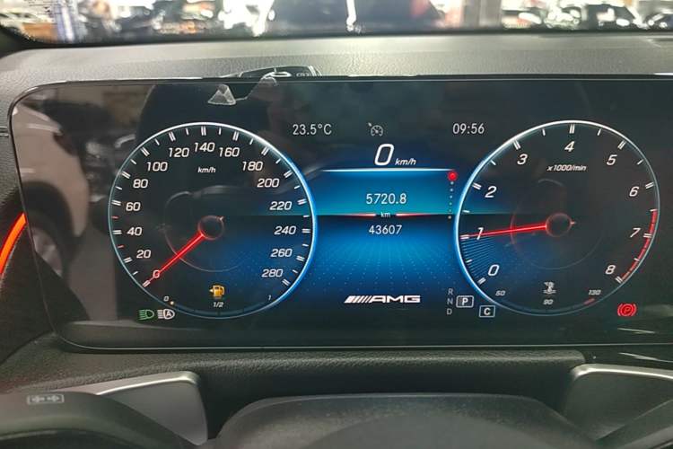 Used Mercedes-Benz GLB AMG 2022 AMG GLB 35 4MATIC Instrument Cluster